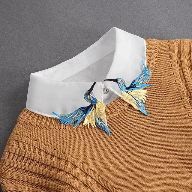 Women's Detachable Lace Collar — Vintage False Collar Accessory
