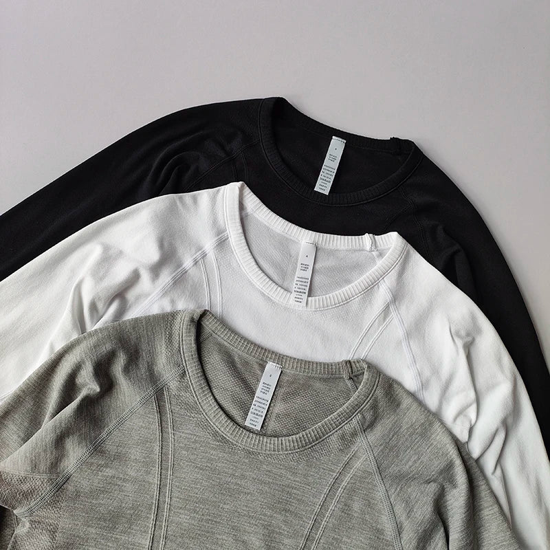 Women's Seamless Yoga Long Sleeve Gym Shirt — Slim Fit Running Fitness Top