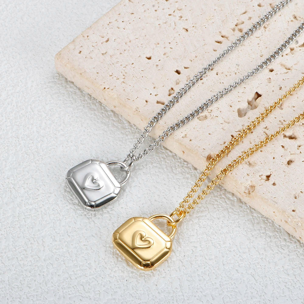 Women's Heart Pendant Necklace — Waterproof Stainless Steel Jewellery