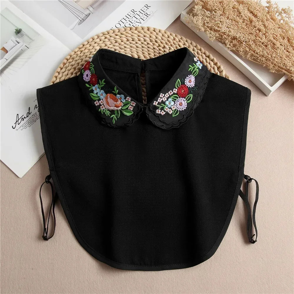 Women's Detachable Lace Collar — Vintage False Collar Accessory