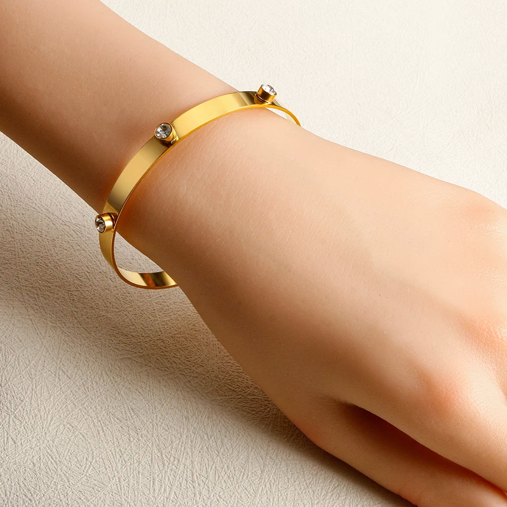 Stainless Steel Crystal Bracelet Bangle — Elegant 3-Crystal Women's Jewellery