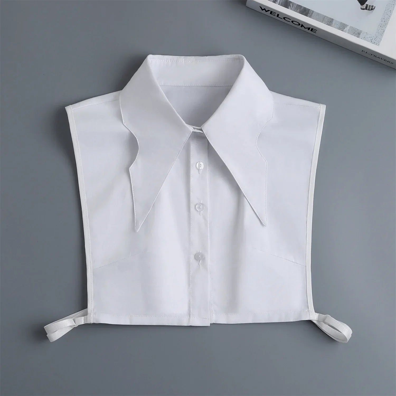 Women's Detachable Lace Collar — Vintage False Collar Accessory